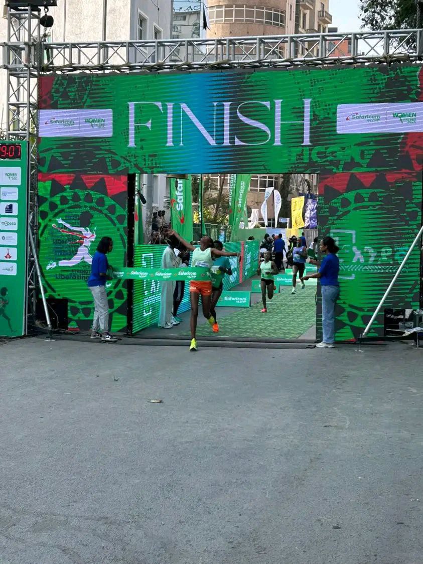 የፀደይ ባንክ አትሌቶች በሳፋሪኮም ኢትዮጵያ 5 ኪ.ሜ ውድድር አሸነፉ።